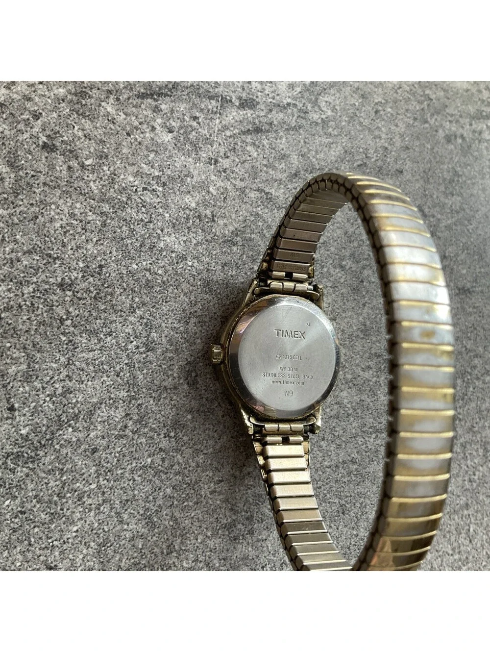 Timex Easy Reader Womens Watch Gold Tone Case White Dial Gold Expansion Band BZ